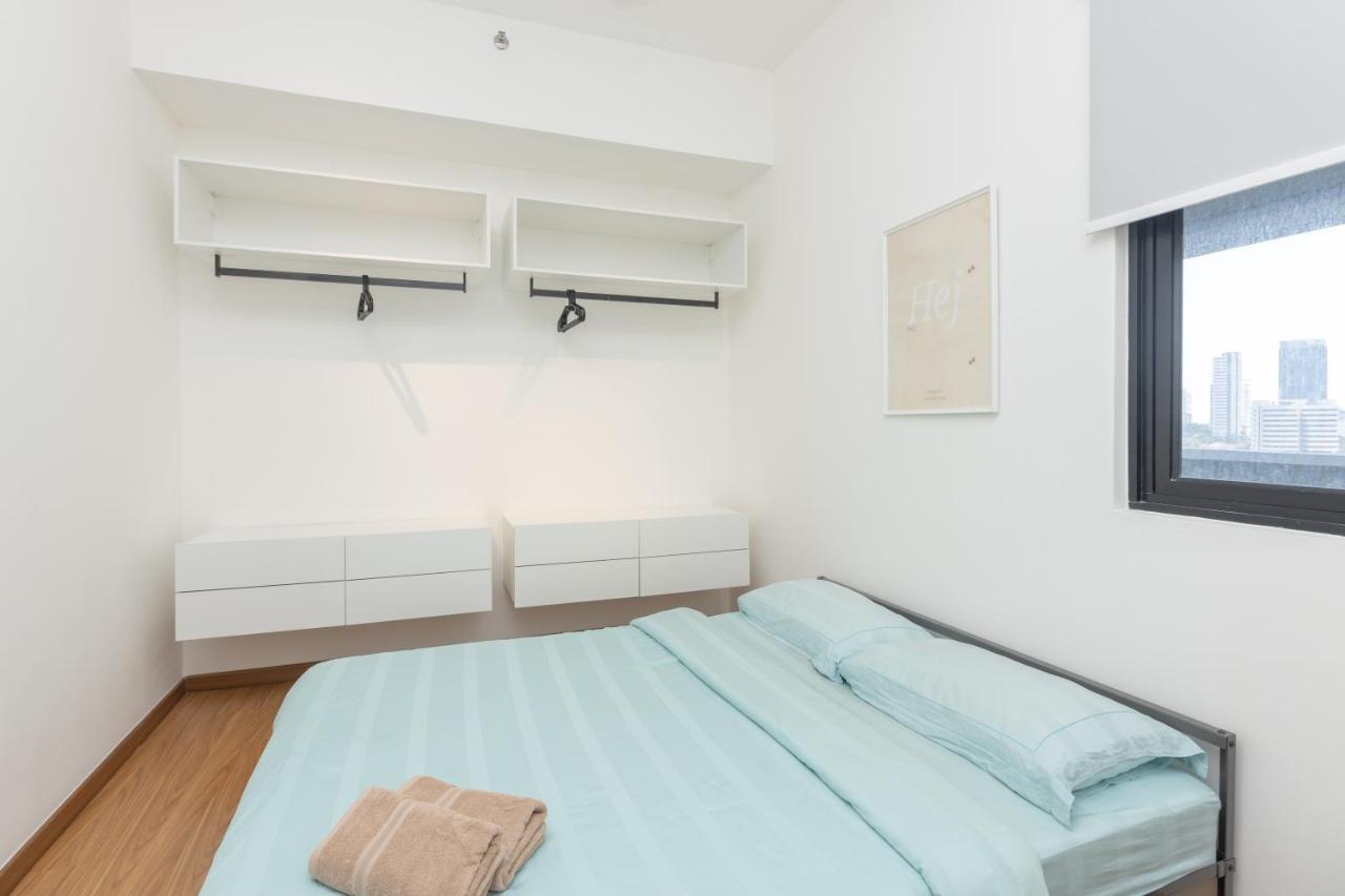 Beacon Executive Suite Penang George Town Buitenkant foto