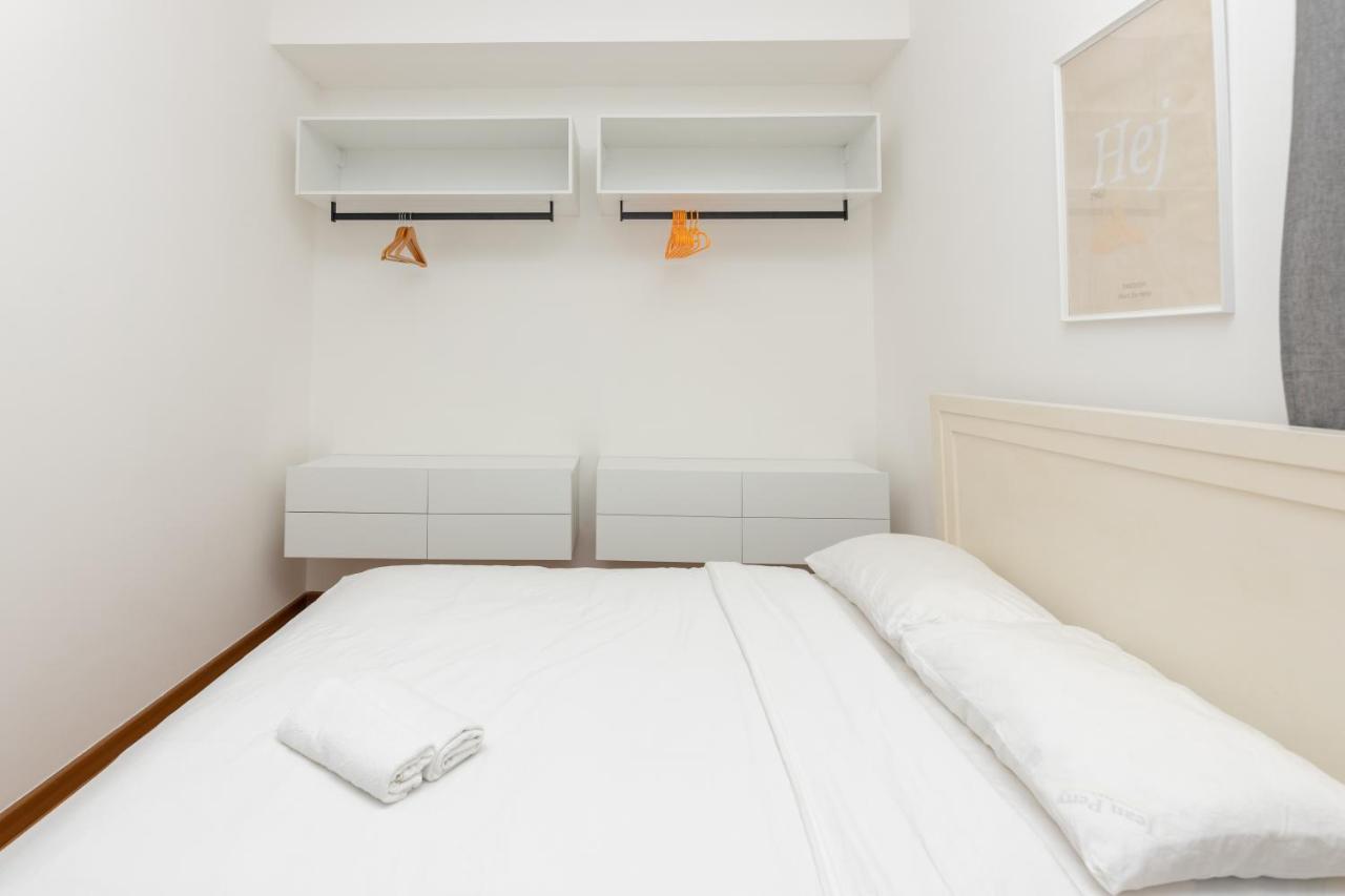 Beacon Executive Suite Penang George Town Buitenkant foto